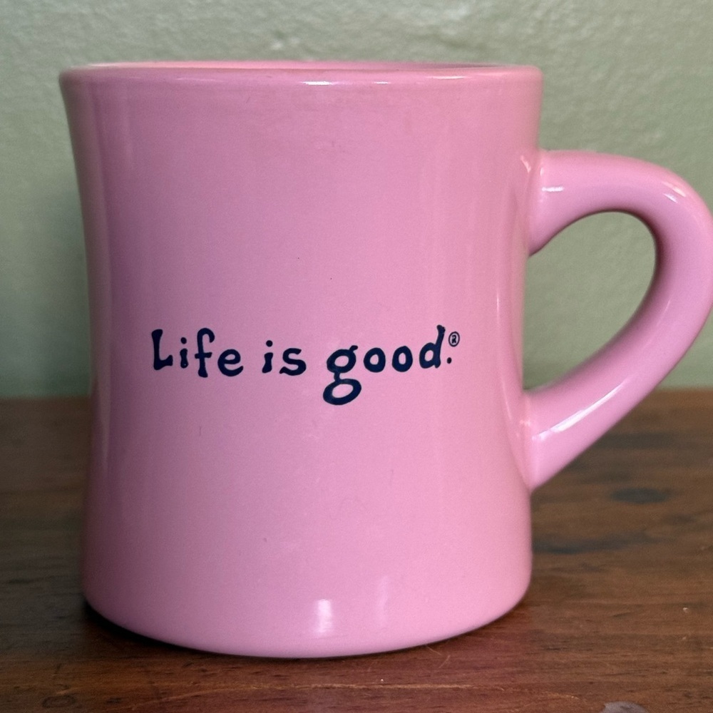 Life Is Good‎ "Kiss Me" Shamrock Coffee Mug Irish Clover ☘️ St Patrick's Day - Picture 2 of 5